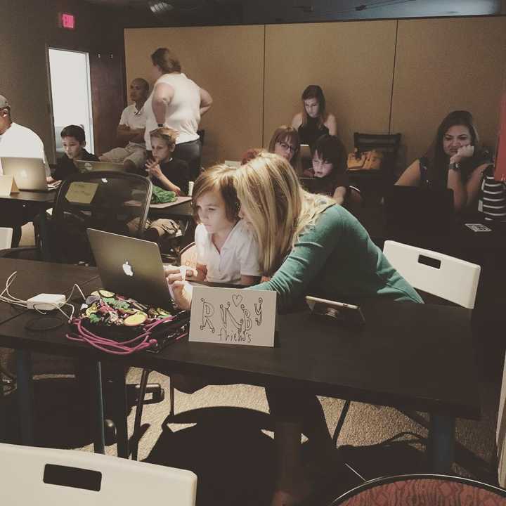 Picture of the students from our October 2018 scratch class.